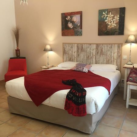 Roussillon en Isere Hotel Les Ambres מראה חיצוני תמונה